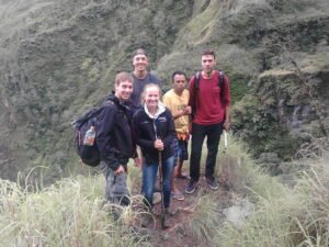 rinjani trekking guide